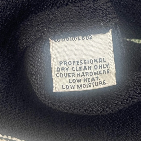 St. John sport black/green jacket size M - Picture 8 of 11